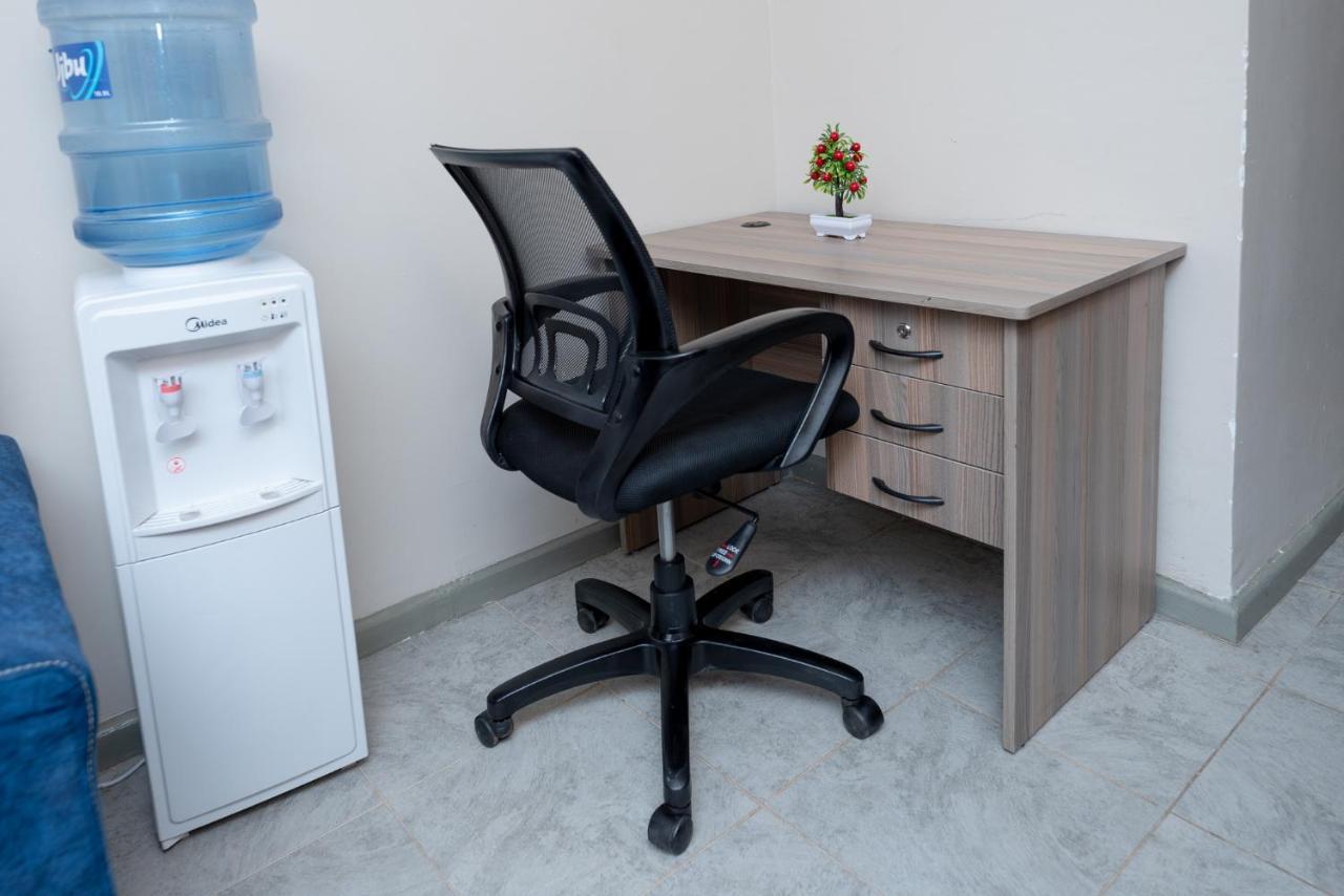 The Bliss - Lovely 1 Bedroom Apartment Located Near Trm Mall Nairobi Bagian luar foto