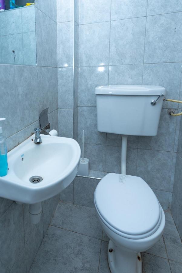 The Bliss - Lovely 1 Bedroom Apartment Located Near Trm Mall Nairobi Bagian luar foto